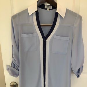 Blue blouse with a stripe